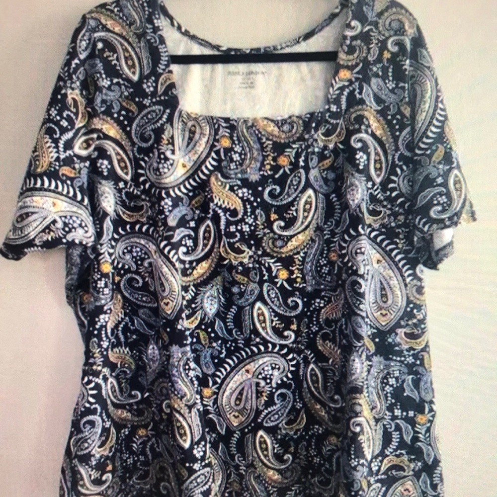 Blue and White Boxy Short Sleeve Blouse